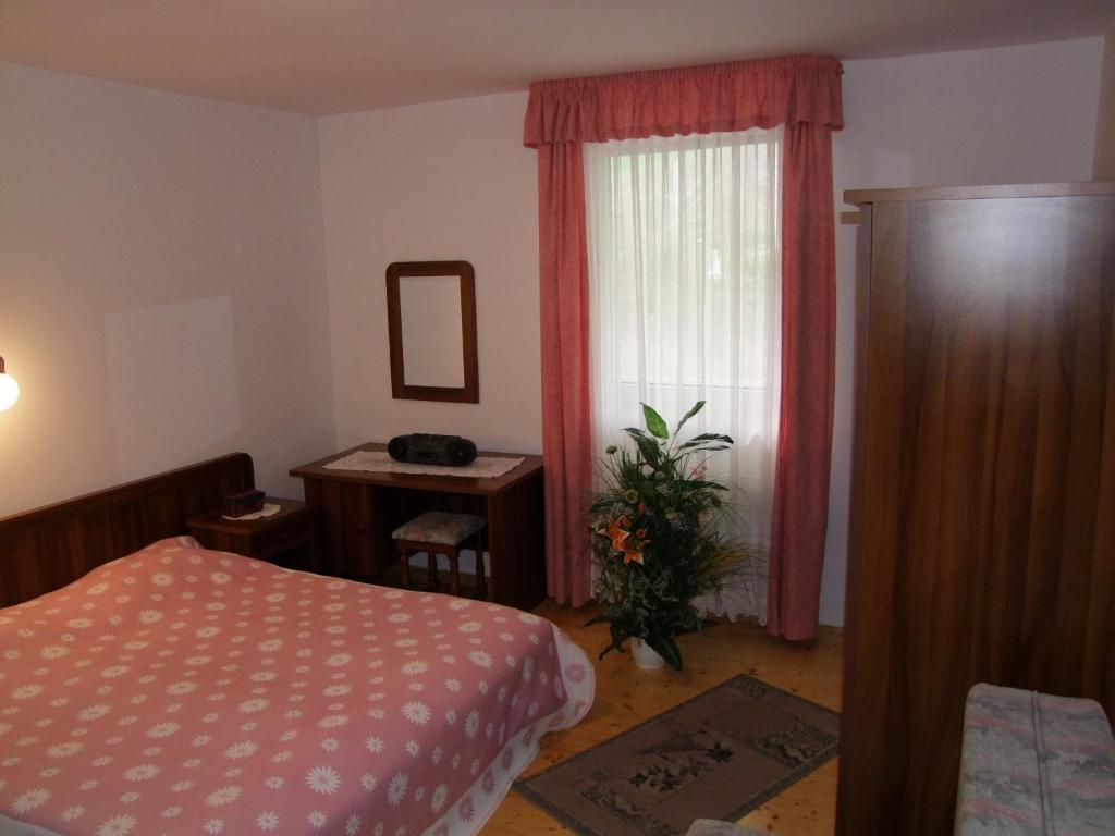 Rajna Apartmanhaz Богач Номер фото